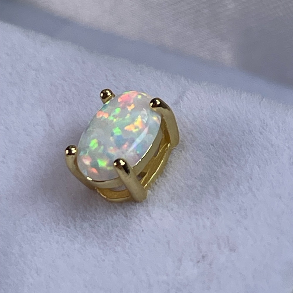 14K 2ct Australian‼️ Opal Stud earrings. SOLID 14K - Picture 7 of 9